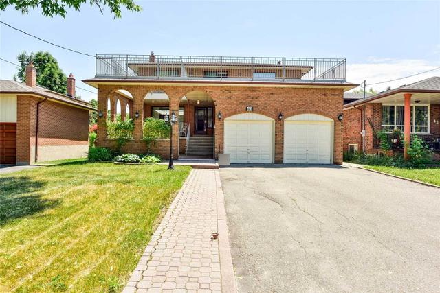 41 Yongehurst Rd, House detached with 4 bedrooms, 4 bathrooms and 8 parking in Richmond Hill ON | Image 1