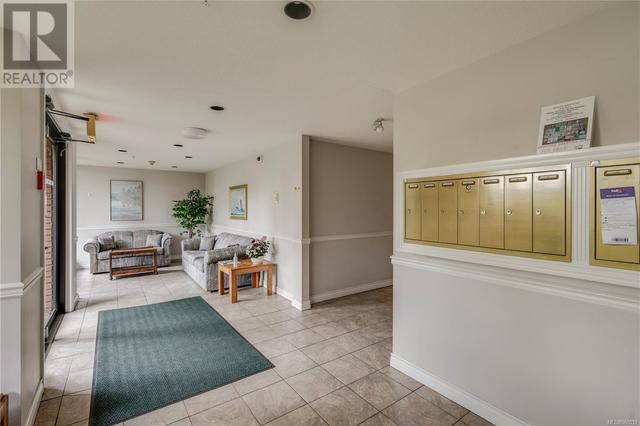 206 - 7 Gorge Rd W, Condo with 2 bedrooms, 2 bathrooms and 1 parking in Saanich BC | Image 29