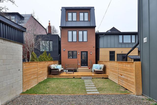 528 Clinton St, House detached with 5 bedrooms, 5 bathrooms and 2 parking in Toronto ON | Image 32