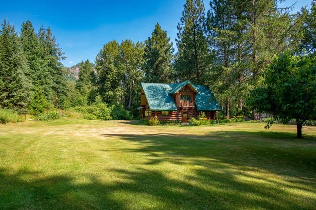 3150 Hanna Creek Road, House detached with 2 bedrooms, 2 bathrooms and null parking in Kootenay Boundary B BC | Image 58