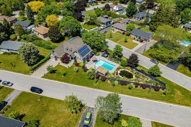 239 Kent Cres, House detached with 4 bedrooms, 4 bathrooms and 6 parking in Burlington ON | Image 29