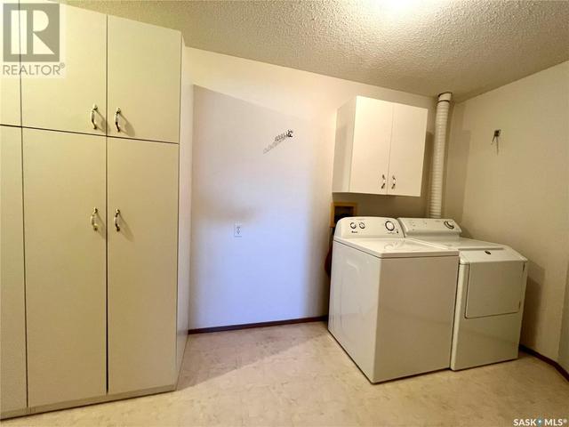 204 - 341 Cowie Crescent, Condo with 2 bedrooms, 2 bathrooms and null parking in Swift Current SK | Image 24