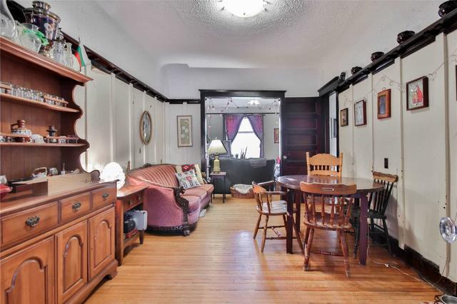 31 Victor Ave, House semidetached with 4 bedrooms, 2 bathrooms and 0 parking in Toronto ON | Image 28