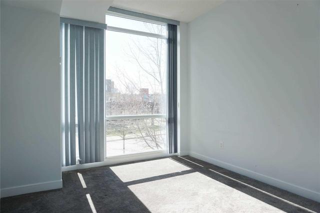 Th03 - 33 Singer Crt, Townhouse with 2 bedrooms, 3 bathrooms and 1 parking in Toronto ON | Image 14