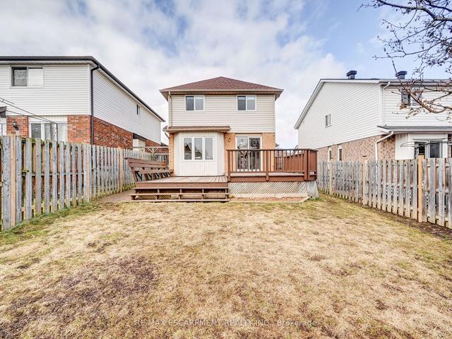 216 Pastern Tr, House detached with 3 bedrooms, 3 bathrooms and 3 parking in Waterloo ON | Image 32