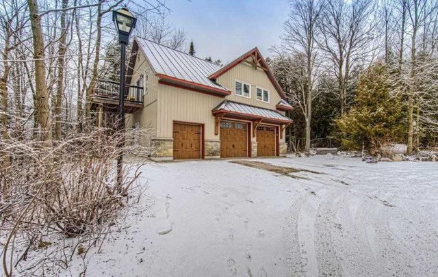 7392 Wellington Road 11, House detached with 3 bedrooms, 4 bathrooms and 8 parking in Mapleton ON | Image 24