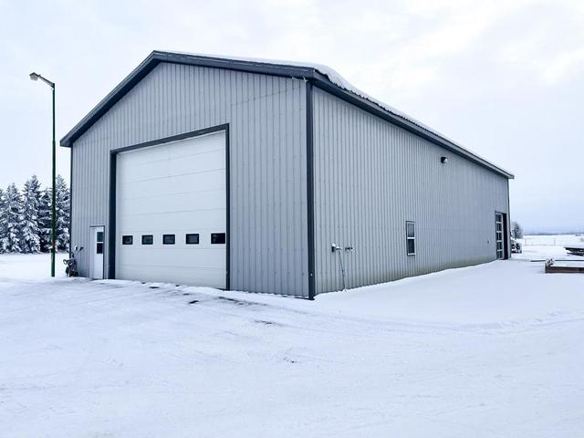 14571 - Hwy 697, House detached with 3 bedrooms, 2 bathrooms and 20 parking in Mackenzie County AB | Image 14