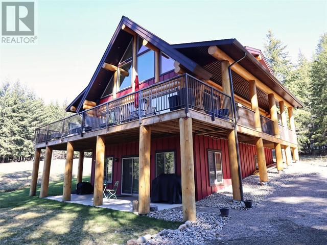 2589 Airstrip Road, House detached with 3 bedrooms, 3 bathrooms and 2 parking in Columbia Shuswap F BC | Image 50