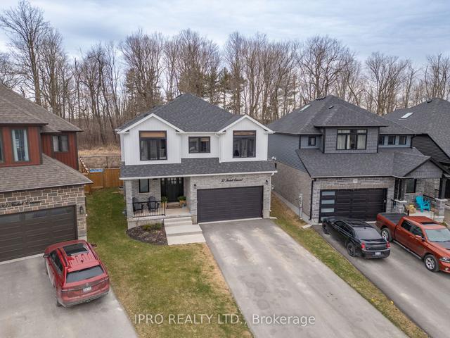 32 Tindall Cres, House detached with 4 bedrooms, 4 bathrooms and 6 parking in Grand Valley ON | Image 32