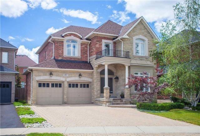 86 Nova Scotia Rd, House detached with 4 bedrooms, 3 bathrooms and 4 parking in Brampton ON | Image 1