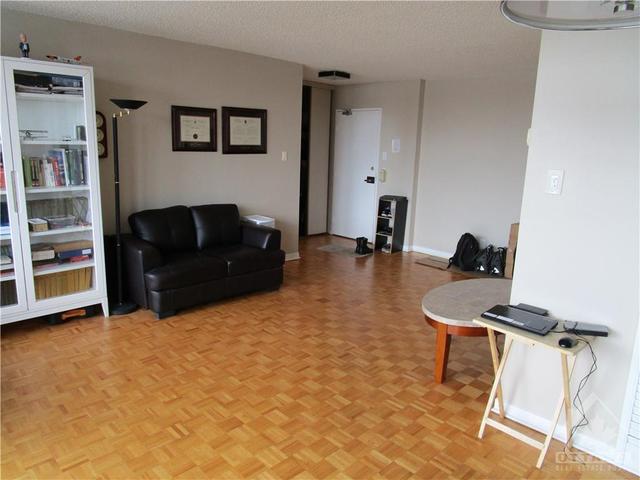 209 - 265 Poulin Avenue, Condo with 1 bedrooms, 1 bathrooms and 1 parking in Ottawa ON | Image 4