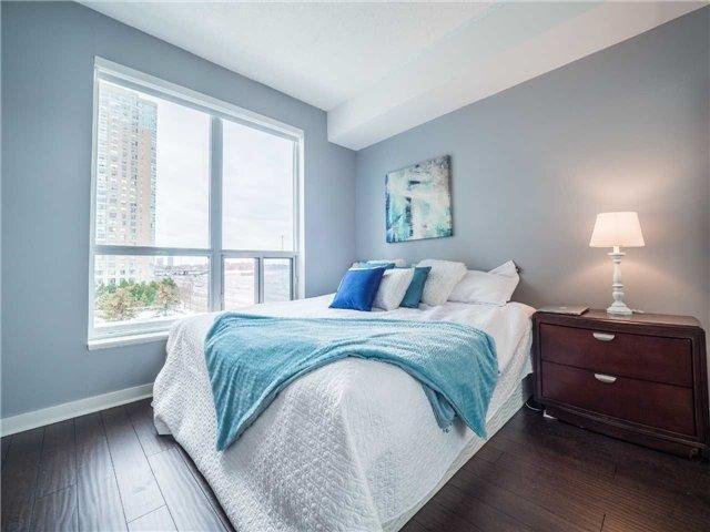 Th301 - 36 Lee Centre Dr, Townhouse with 2 bedrooms, 2 bathrooms and 1 parking in Toronto ON | Image 16