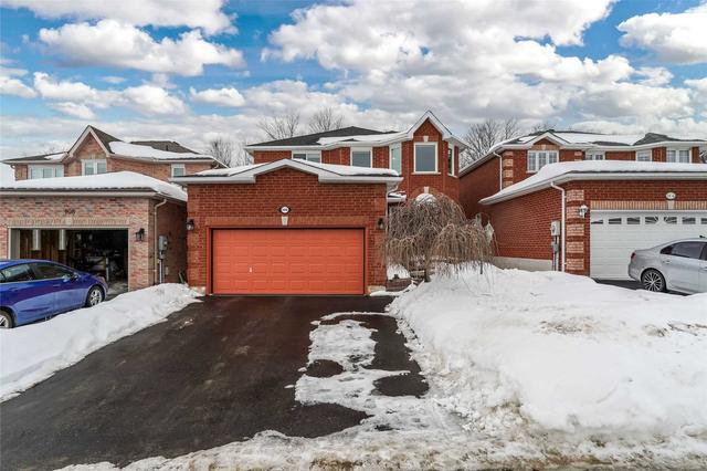 106 Madelaine Dr, House detached with 4 bedrooms, 3 bathrooms and 4 parking in Barrie ON | Image 1