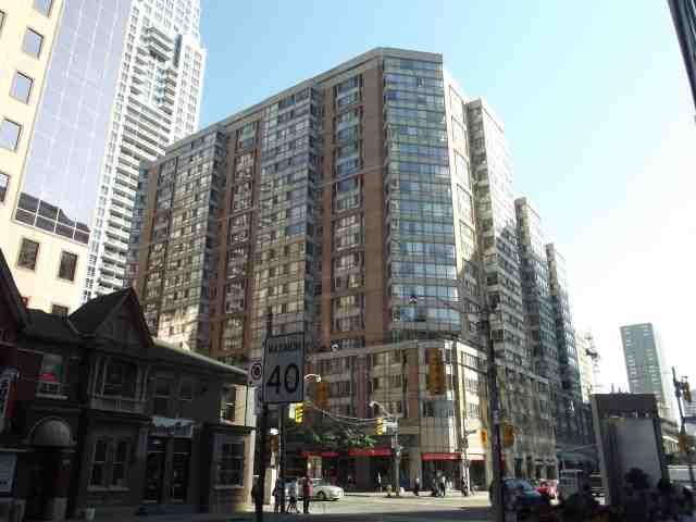 419 - 711 Bay St, Condo with 2 bedrooms, 2 bathrooms and null parking in Toronto ON | Image 1