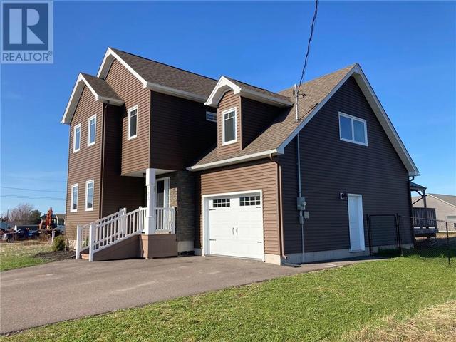 123 Carrington Dr, House detached with 3 bedrooms, 3 bathrooms and null parking in Riverview NB | Image 2