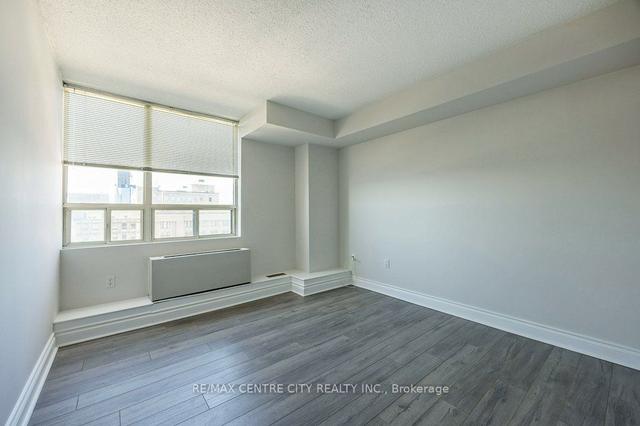 801 - 7 Picton St, Condo with 2 bedrooms, 2 bathrooms and 1 parking in London ON | Image 8
