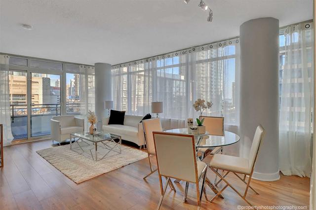 319 - 4k Spadina Ave, Condo with 2 bedrooms, 2 bathrooms and 1 parking in Toronto ON | Image 3