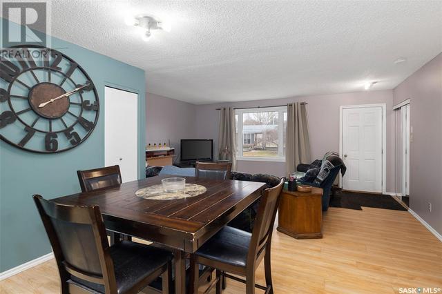 117 Fisher Crescent, House detached with 3 bedrooms, 2 bathrooms and null parking in Saskatoon SK | Image 9
