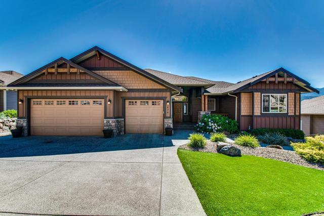 474 Mt. Moore Place, House detached with 4 bedrooms, 4 bathrooms and 6 parking in Coldstream BC | Card Image