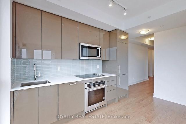 1002 - 181 Bedford Rd, Condo with 2 bedrooms, 2 bathrooms and 1 parking in Toronto ON | Image 7