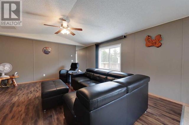 2295 Waskway Drive, House other with 3 bedrooms, 2 bathrooms and 6 parking in Opportunity No. 17 AB | Image 28
