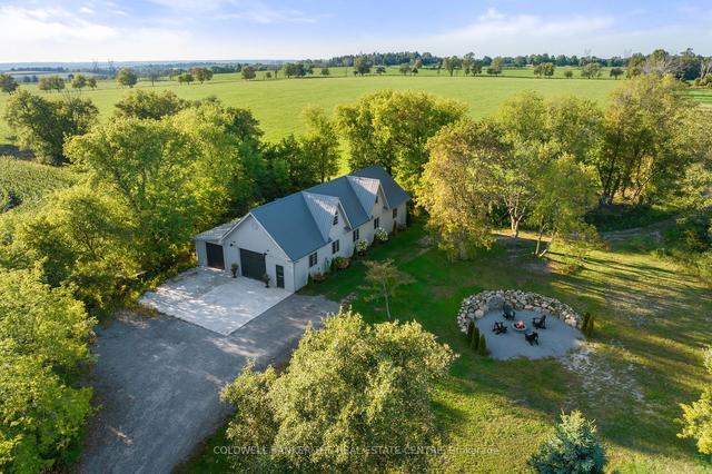 42 Fairbarn Gate W, House detached with 3 bedrooms, 3 bathrooms and 26 parking in East Gwillimbury ON | Image 34