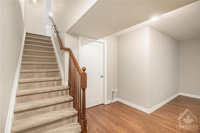 4027 Kelly Farm Drive, Townhouse with 3 bedrooms, 3 bathrooms and 2 parking in Ottawa ON | Image 26