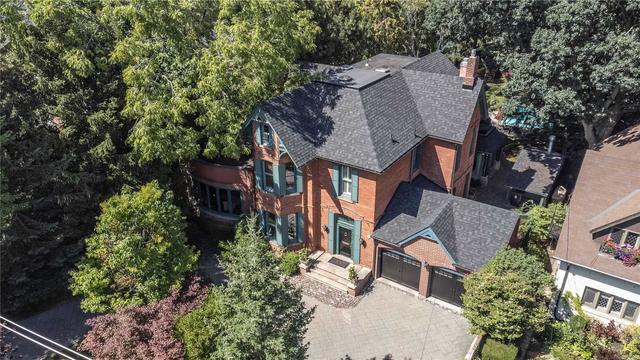 98 Blythwood Rd, House detached with 8 bedrooms, 5 bathrooms and 6 parking in Toronto ON | Image 12