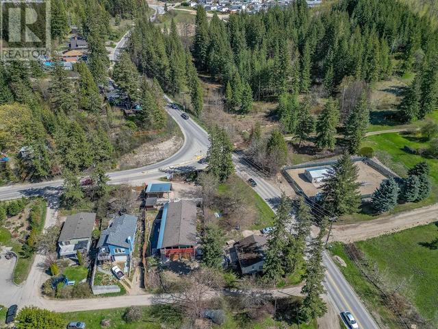 451 10 Avenue, House detached with 2 bedrooms, 1 bathrooms and 4 parking in Salmon Arm BC | Image 17