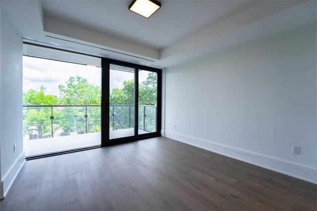 1102 - 215 Lonsdale Rd, Condo with 2 bedrooms, 3 bathrooms and 0 parking in Toronto ON | Image 5