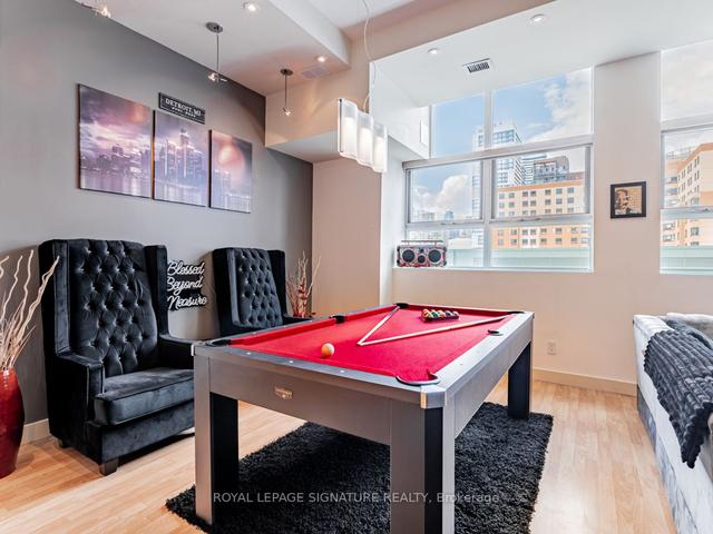 517 - 155 Dalhousie St, Condo with 2 bedrooms, 2 bathrooms and 1 parking in Toronto ON | Image 3
