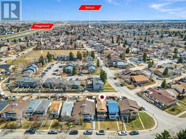 201 Templemont Drive Ne, House detached with 4 bedrooms, 2 bathrooms and 3 parking in Calgary AB | Image 3