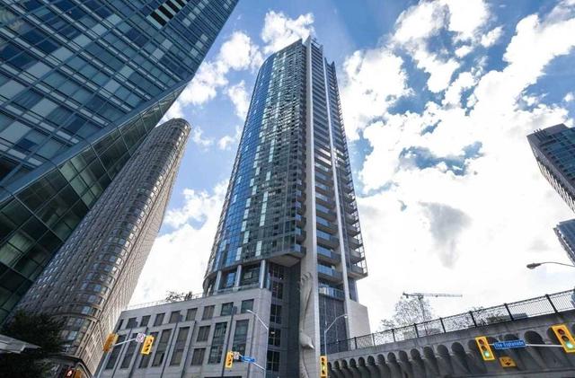 502 - 1 The Esplanade Dr, Condo with 1 bedrooms, 1 bathrooms and 1 parking in Toronto ON | Image 2