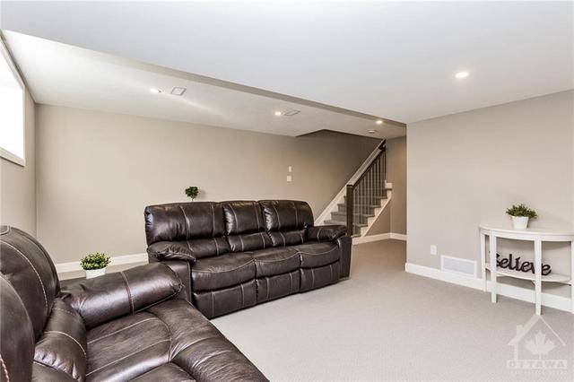 26 Berryman Drive, Home with 3 bedrooms, 3 bathrooms and 3 parking in Carleton Place ON | Image 29