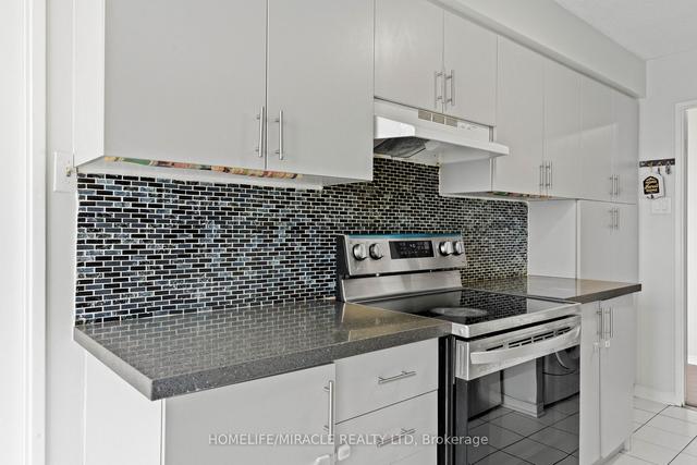 1204 - 2901 Kipling Ave, Condo with 2 bedrooms, 2 bathrooms and 1 parking in Toronto ON | Image 24