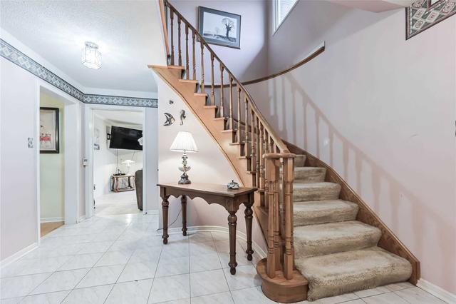 146 Major Buttons Dr, House detached with 4 bedrooms, 3 bathrooms and 6 parking in Markham ON | Image 26