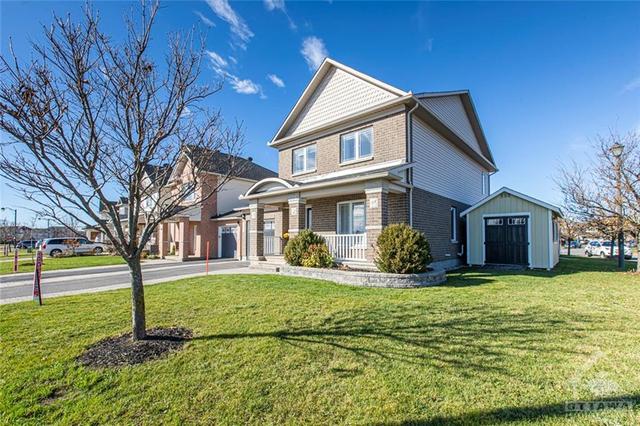 729 Vistapark Drive, House detached with 5 bedrooms, 4 bathrooms and 3 parking in Ottawa ON | Image 2