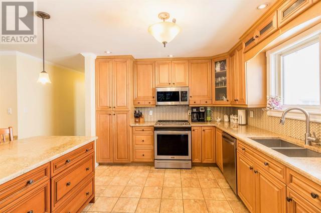 20 Parker Ave, House detached with 5 bedrooms, 2 bathrooms and null parking in Sault Ste. Marie ON | Image 5