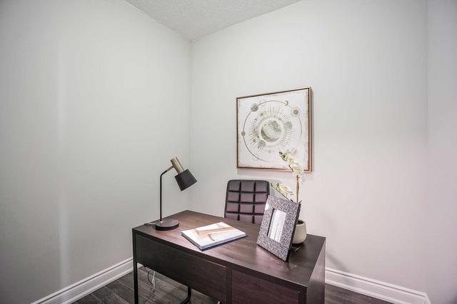 d320 - 33 Clegg Rd, Condo with 1 bedrooms, 2 bathrooms and 1 parking in Markham ON | Image 3