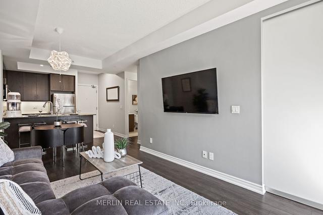 1015 - 15 James Finlay Way, Condo with 1 bedrooms, 1 bathrooms and 1 parking in Toronto ON | Image 6