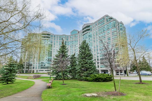 lph16 - 7805 Bayview Ave, Condo with 3 bedrooms, 3 bathrooms and 2 parking in Markham ON | Image 1