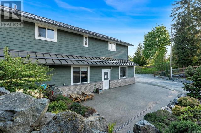 2051 Ingot Dr, House detached with 5 bedrooms, 5 bathrooms and 15 parking in Cowichan Valley B BC | Image 52