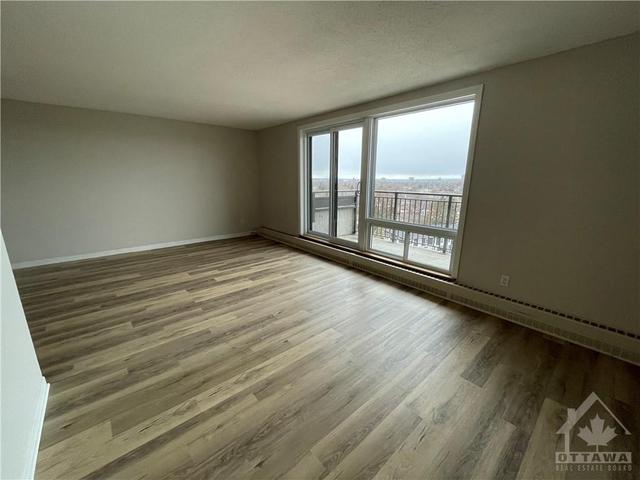 1006 - 1485 Baseline Road, Condo with 2 bedrooms, 1 bathrooms and 1 parking in Ottawa ON | Image 11