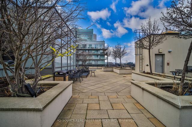 2104 - 20 Blue Jays Way, Condo with 2 bedrooms, 2 bathrooms and 2 parking in Toronto ON | Image 32