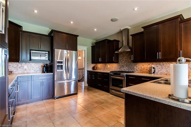 212 Jerseyville Road, House detached with 4 bedrooms, 3 bathrooms and 13 parking in Brant ON | Image 15