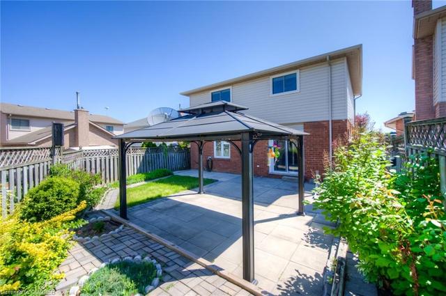 341 Brigade Drive, House detached with 4 bedrooms, 3 bathrooms and 4 parking in Hamilton ON | Image 32