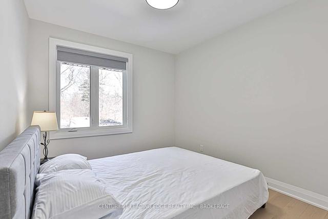 89 Lawson Rd, House detached with 4 bedrooms, 3 bathrooms and 7 parking in Toronto ON | Image 19