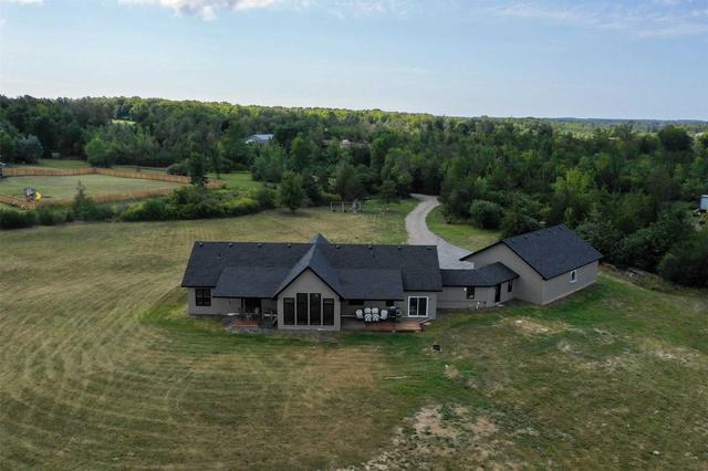 1596 Salem Rd, House detached with 4 bedrooms, 3 bathrooms and 43 parking in Prince Edward County ON | Image 13