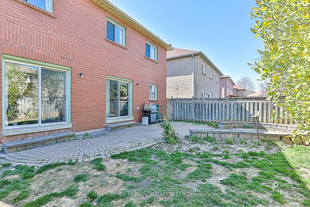 5 Lady Lynn Cres, House detached with 4 bedrooms, 5 bathrooms and 4 parking in Richmond Hill ON | Image 19