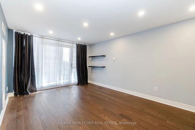 500 - 33 Sheppard Ave E, Condo with 1 bedrooms, 1 bathrooms and 1 parking in Toronto ON | Image 6